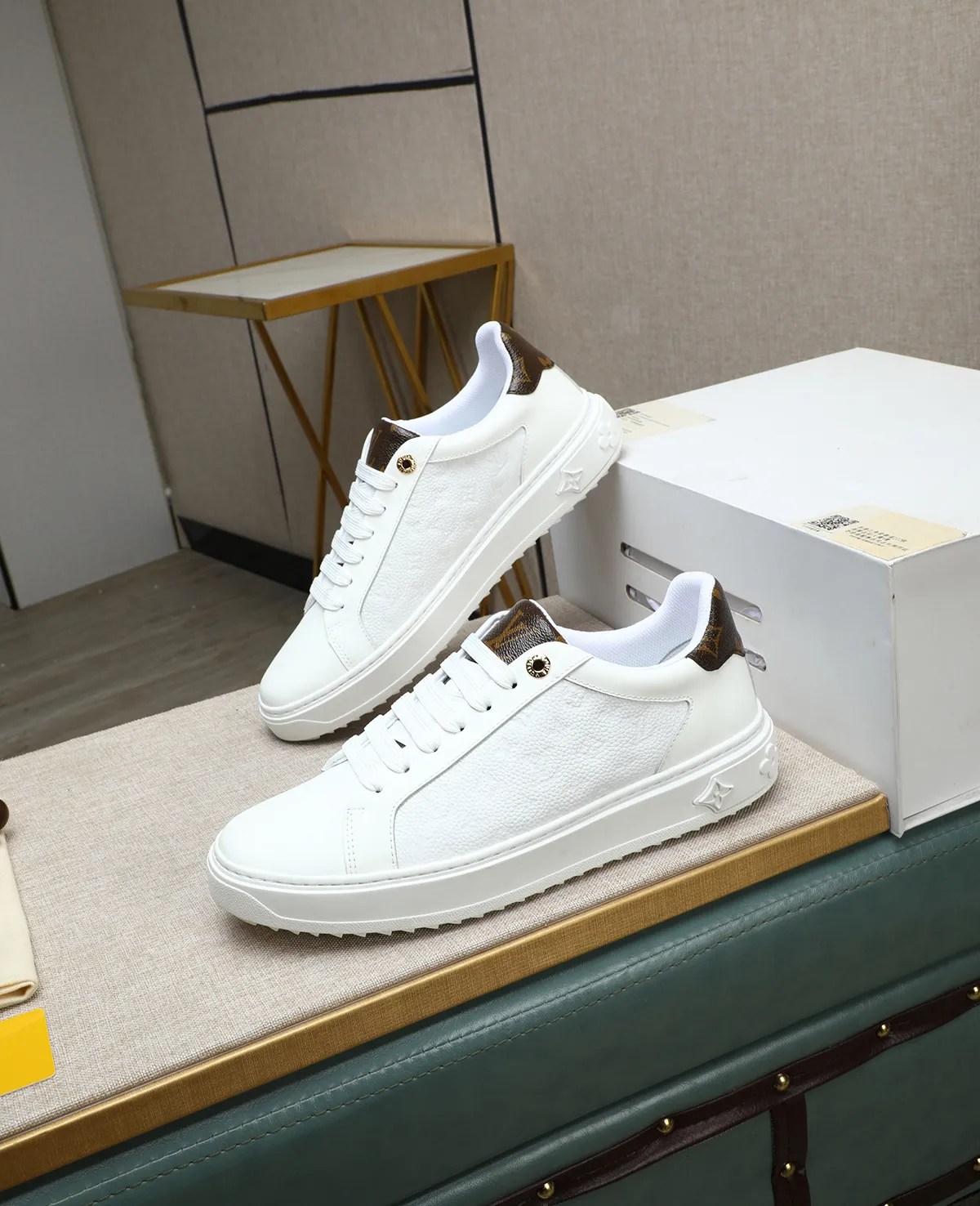 Men's men's shoes 💰540 📛📛(Niuli) high-end [LOUIS VUITTON] Louis Vuitton official website synchronized new products 👟Milan fashion catwalk style 🇰🇾🇰🇾LV family logo, celebrity style, a must-have for fashionistas ⚠️Top-layer calfskin ➕Cow leather lining ➕Mesh lining Official website original special outsole👞Number 38-44